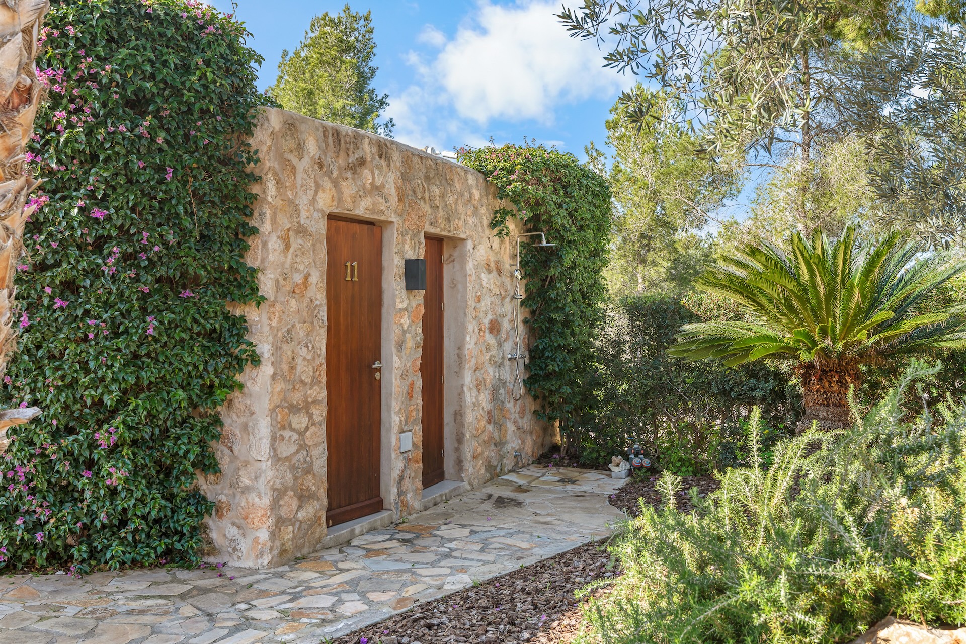 Resa Estates Paco for sale te koop finca paddel Ibiza exterior.jpg